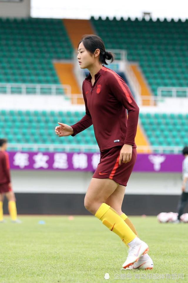 利记官方网站-精湛球技，国内女足选手用实力征服赛场