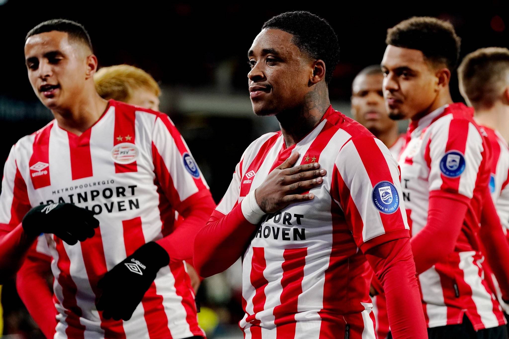 利记官方网站-阿贾克斯凯旋：荷甲比赛季风云再起