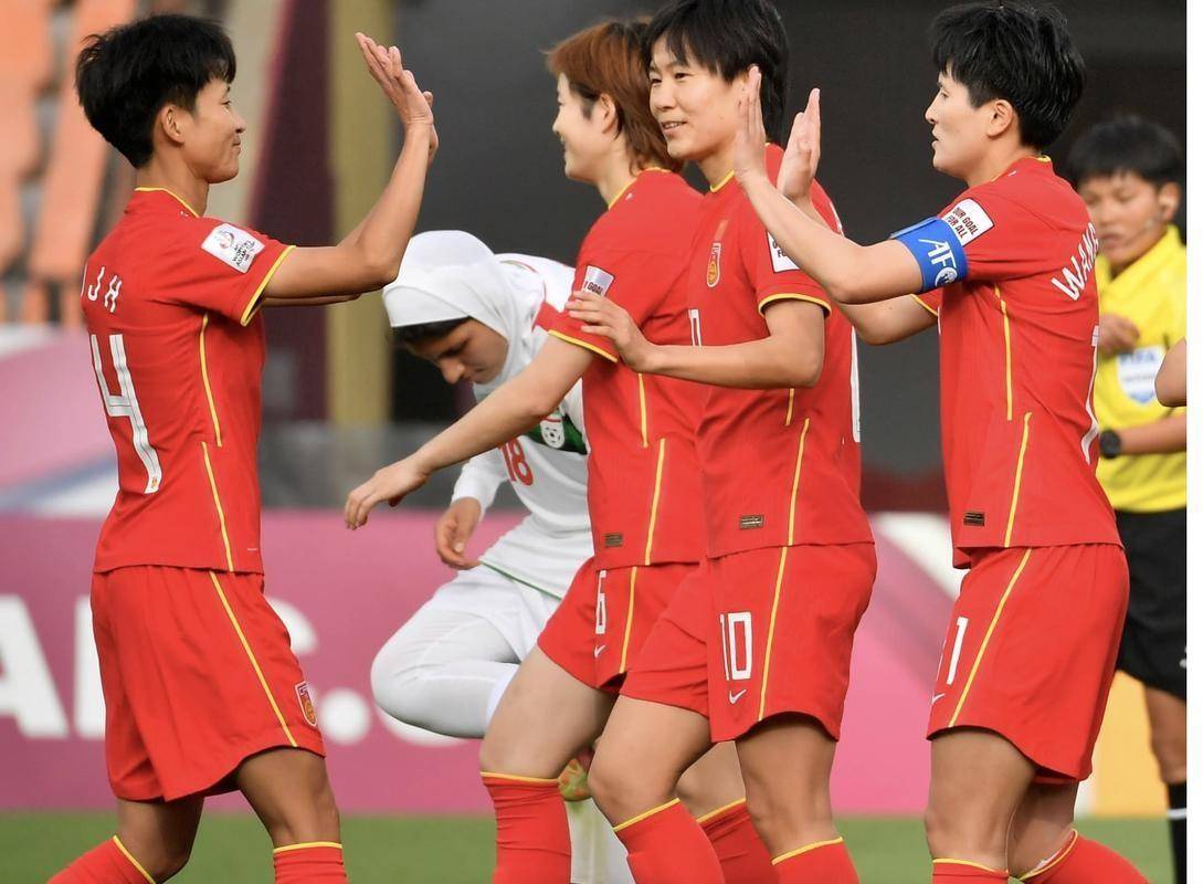 中国女足再战国际赛场，意气风发！