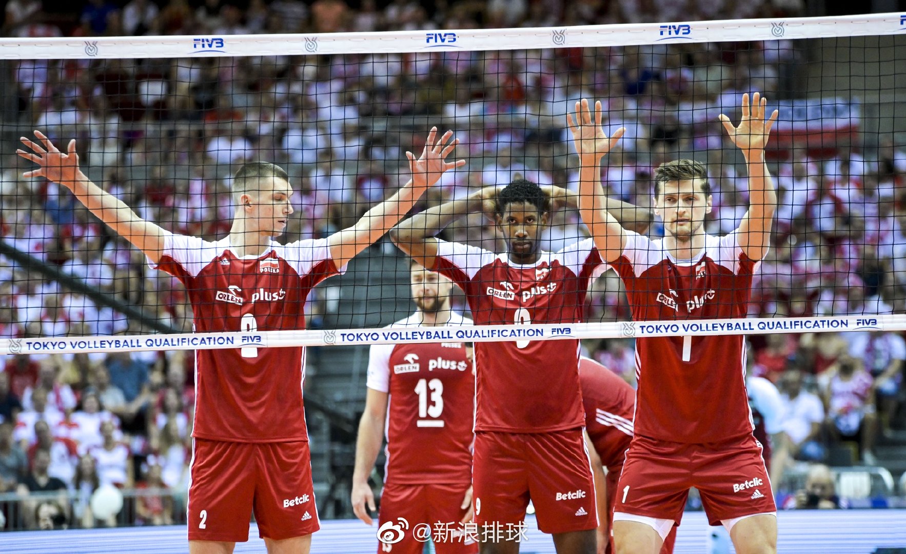 斯洛文尼亚再胜一仗,取得出线席位 斯洛文尼亚再胜一仗,取得出线席位