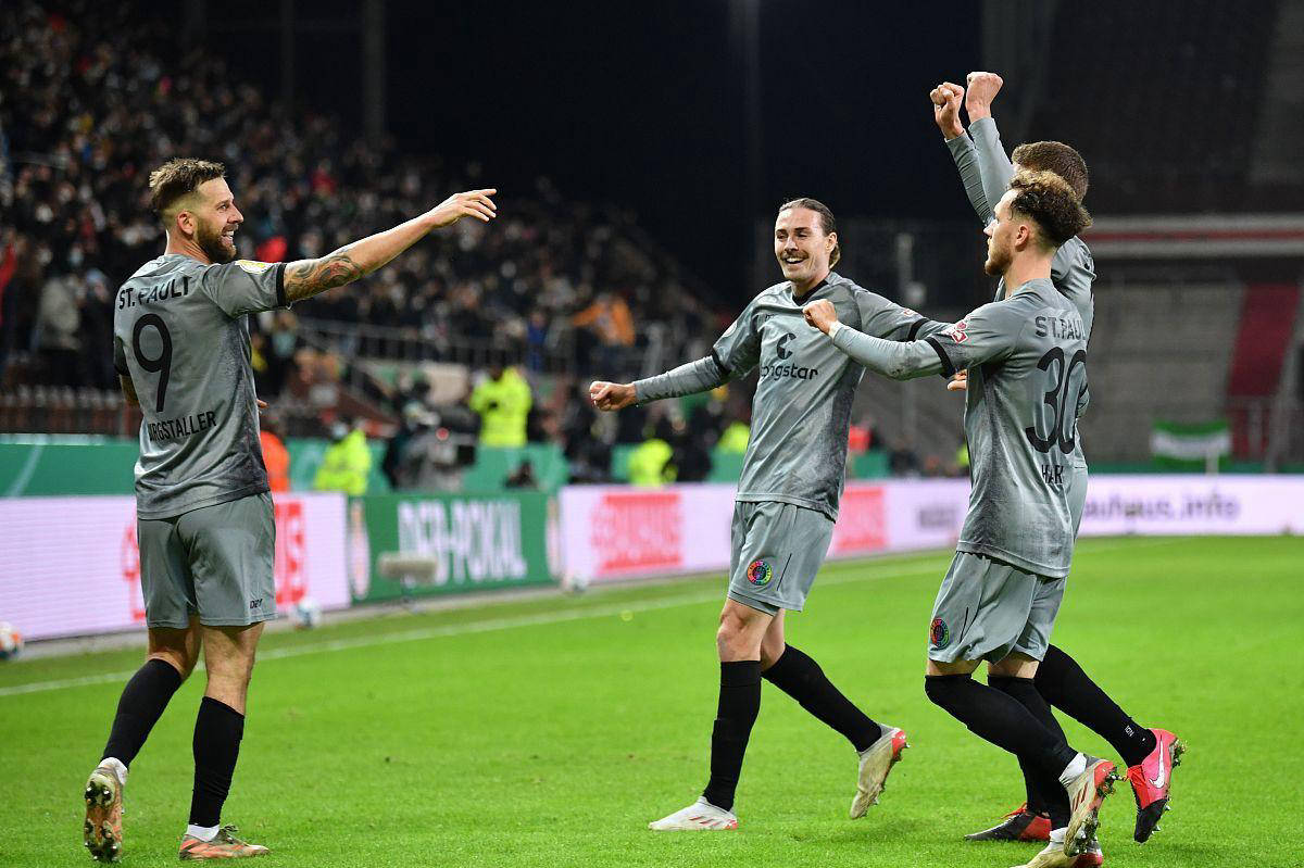 利记-勒沃库森遭遇连败，保级形势严峻