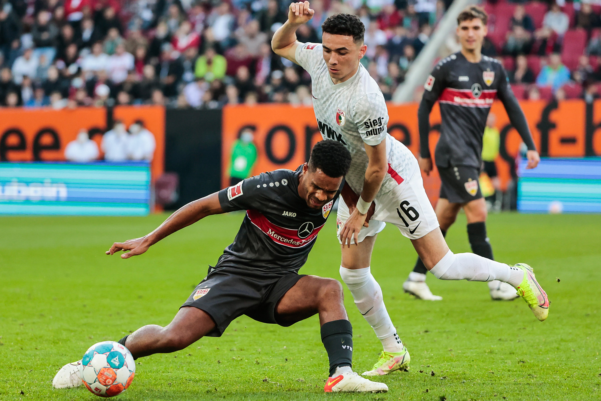 利记-汉诺威客场不敌斯图加特，球队状态不佳