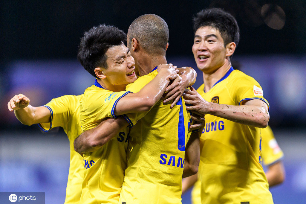 利记平台-乌鲁木齐客场战平广州富力,保持不败纪录