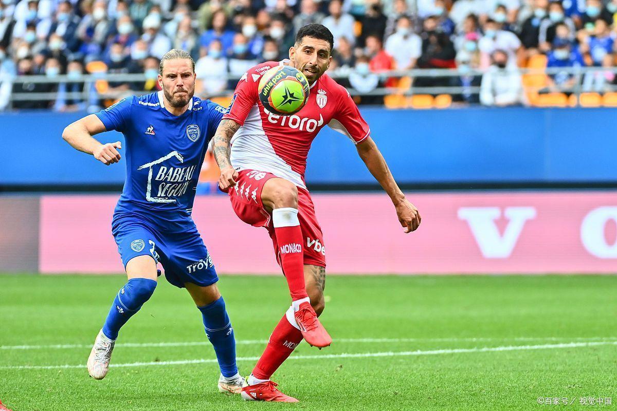 利记-里尔客场对阵尼斯,实力碰撞