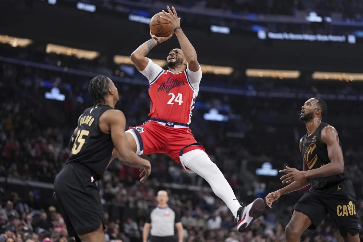 快船不敌魔术，乔治砍下30+10虽功亏一篑