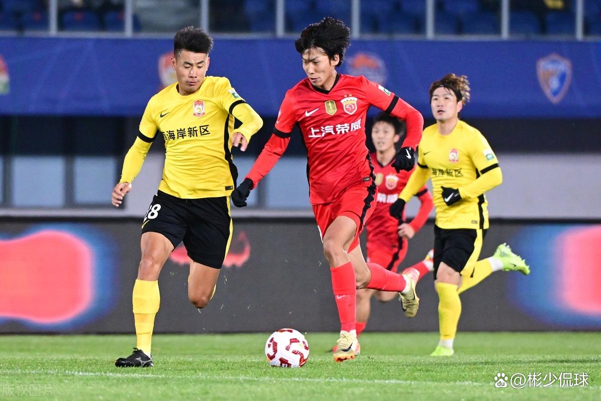 利记官网-中超球队比赛备战紧张，士气高涨