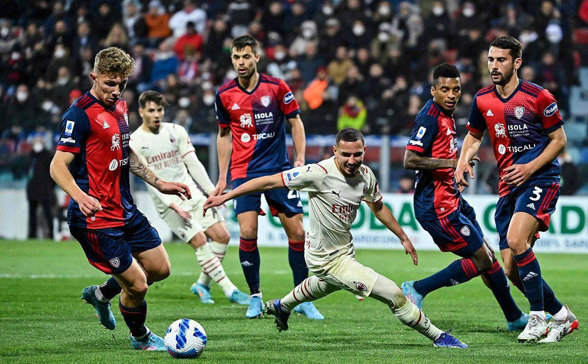 利记平台-汉堡遭遇主场溃败,陷入保级泥潭