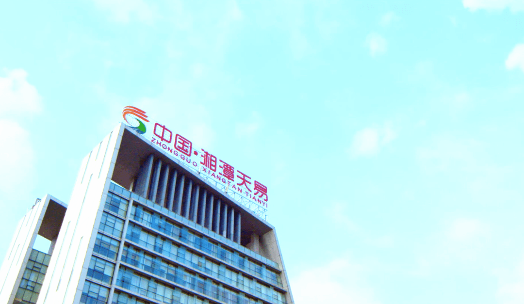 利记平台-珠海科技学院豪取三分，取得胜利