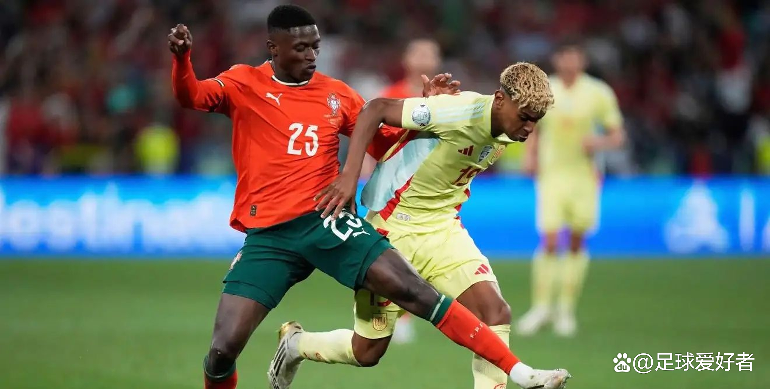 惊险一幕:阿根廷和葡萄牙足球队点球对抗 惊险一幕:阿根廷和葡萄牙足球队点球对抗