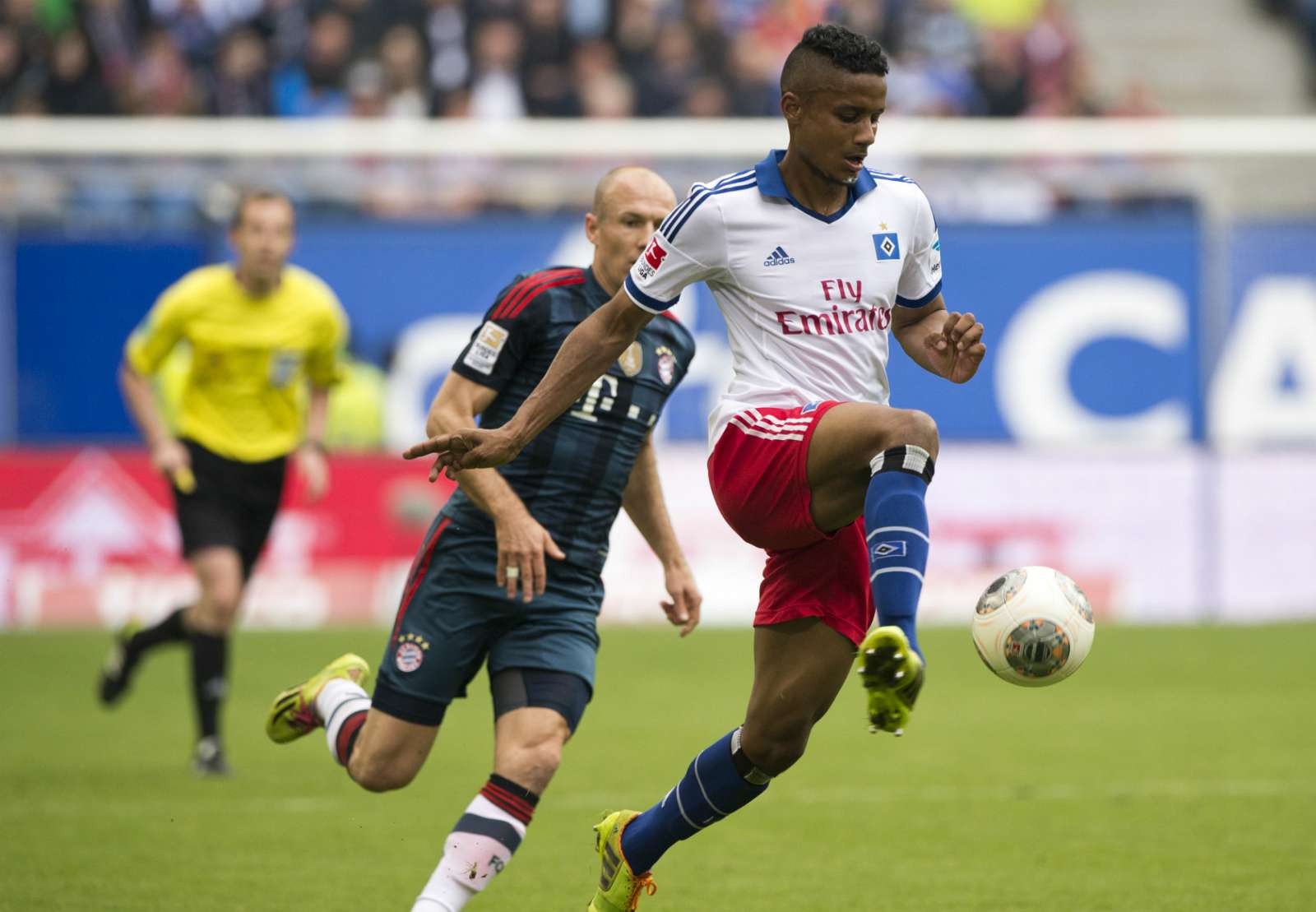 汉堡队的年轻球员获得主教练的赞扬