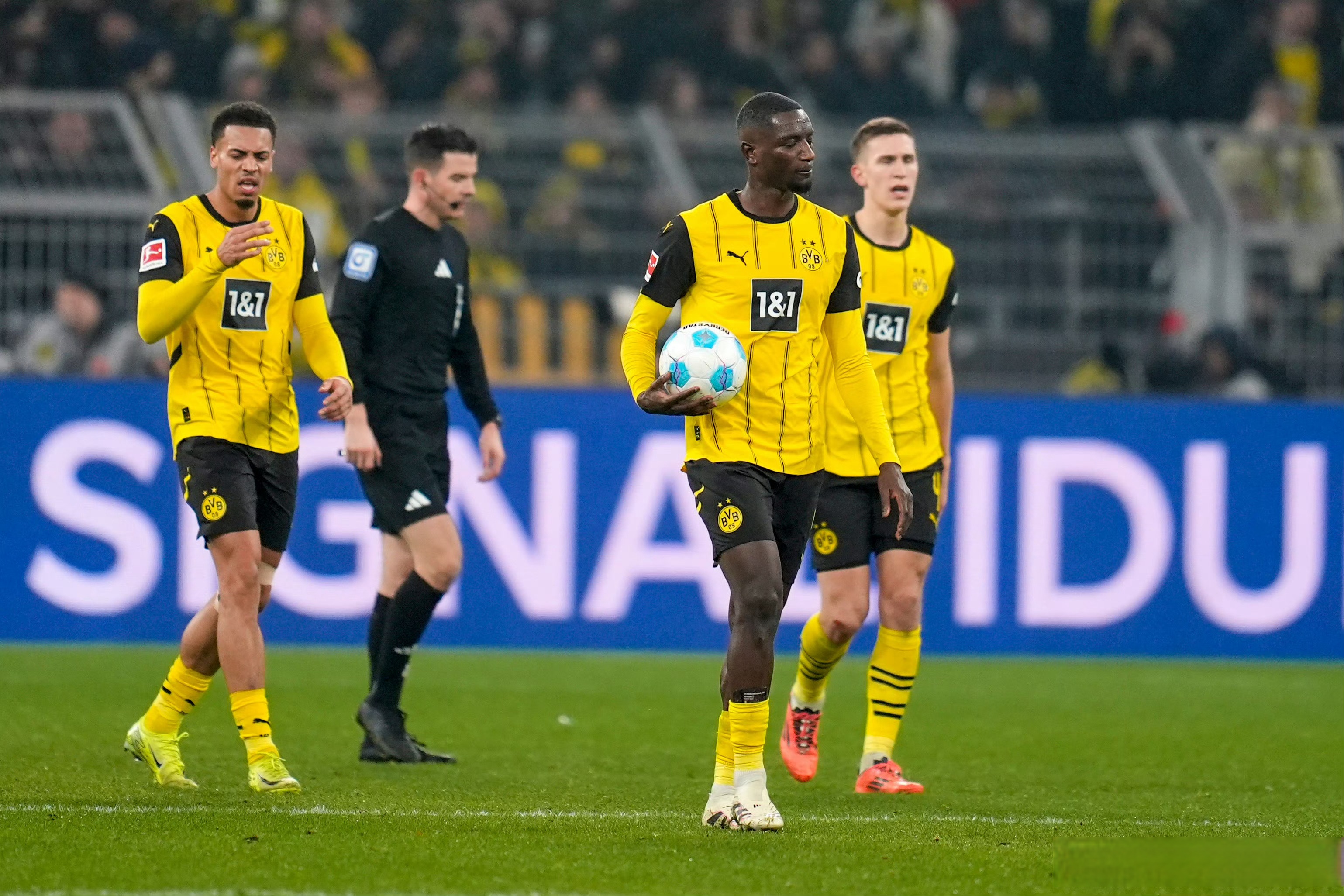 利记官网-霍芬海姆客场战平，争取积分