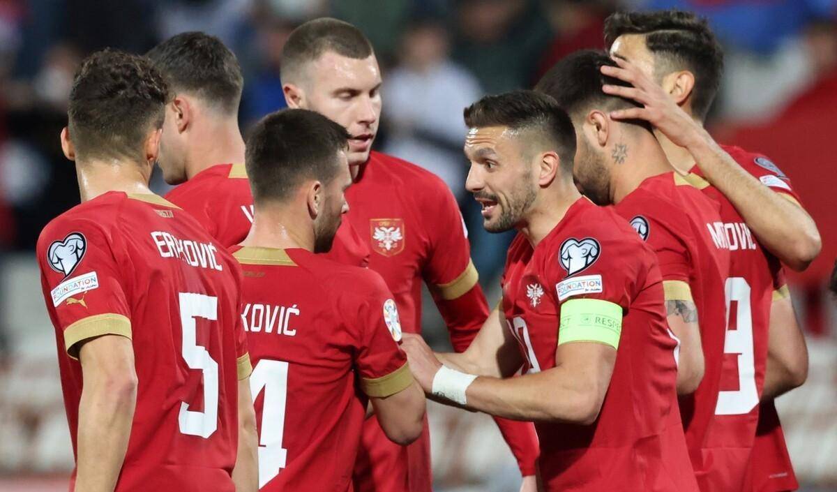 平稳发车！球队实力有限值得改进