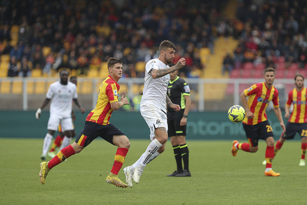 利记官网-莱切斯特城球队取胜，积分榜上升至第五