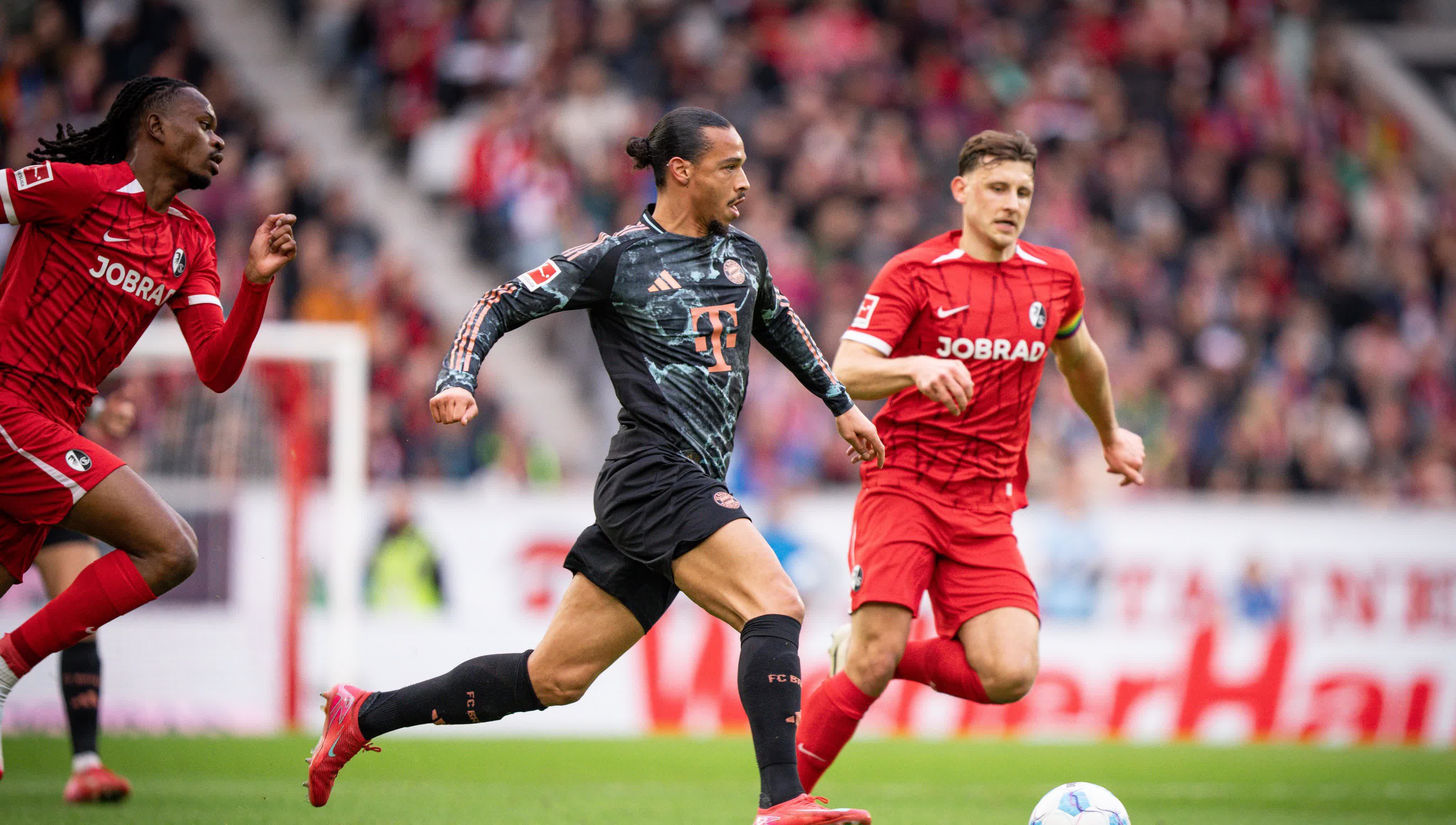 发挥失常!强队在欧冠比赛中频频失误 发挥失常!强队在欧冠比赛中频频失误