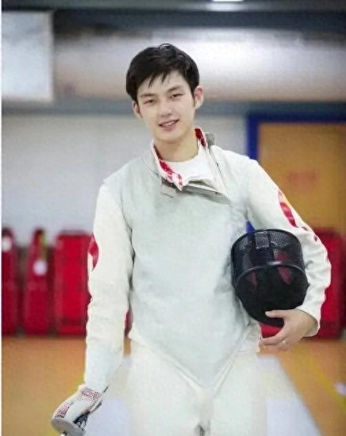 利记-荷兰击剑健将出道夺金，新加坡射击队大获成功