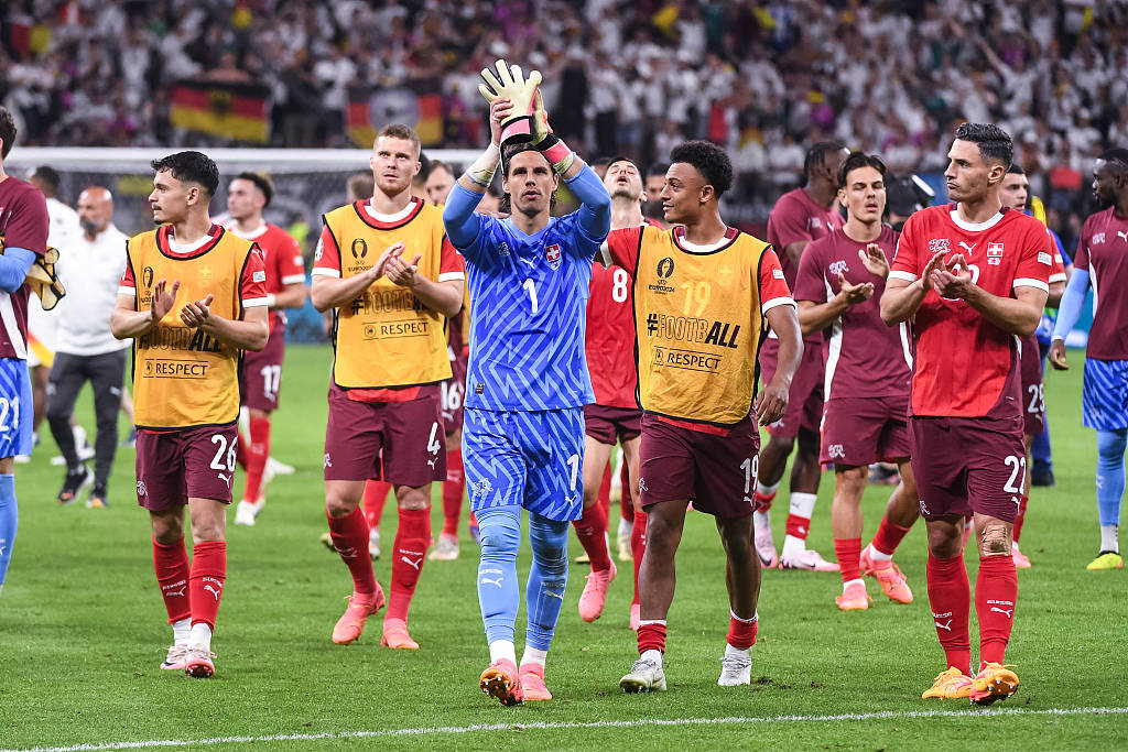 利记官网-瑞士球员在国际比赛中展现实力