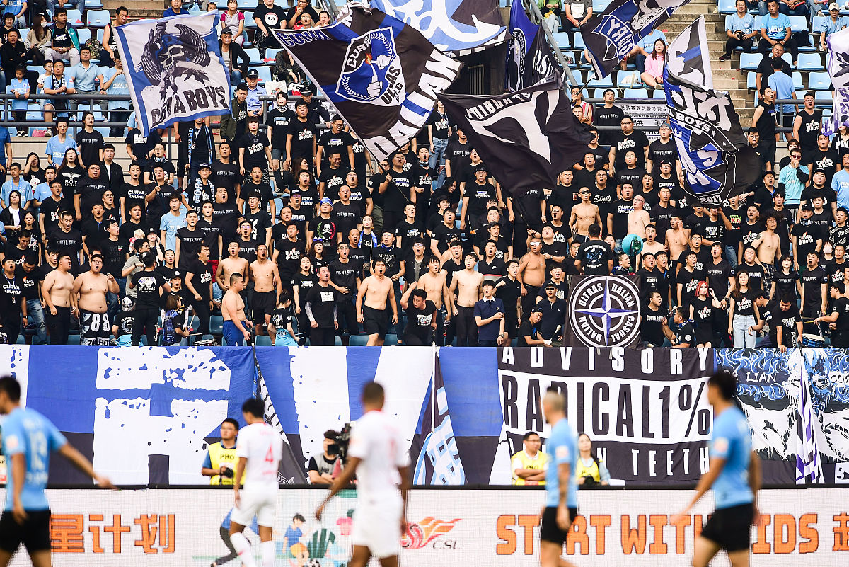 NBA球员集结国外拉练，冲击下一个赛季