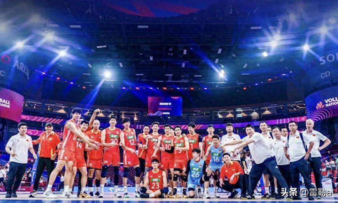 利记官网-令人振奋！球队斗志昂扬，一举夺得胜利