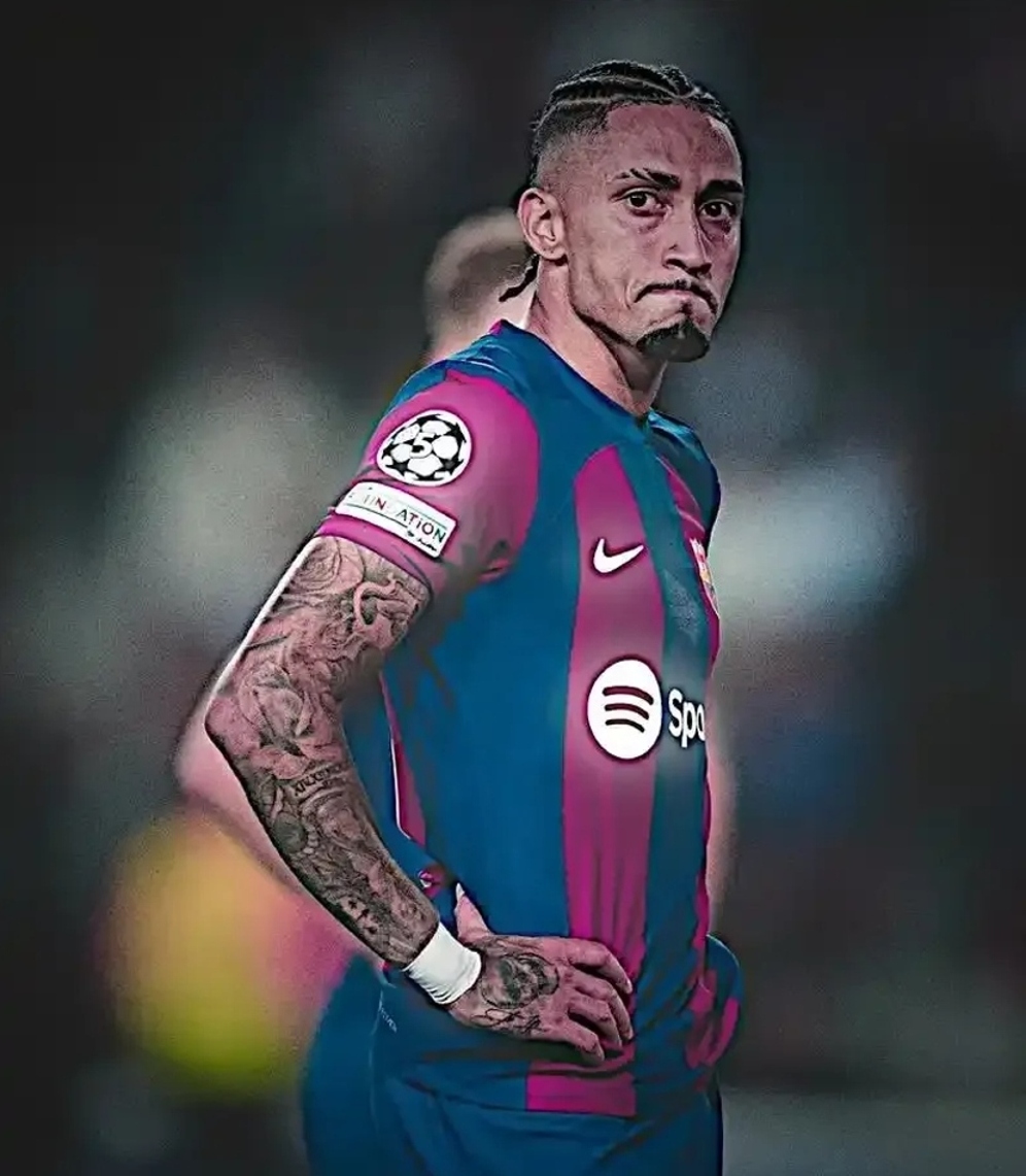 巴萨全面压制对手,轻松夺得胜利 巴萨全面压制对手,轻松夺得胜利