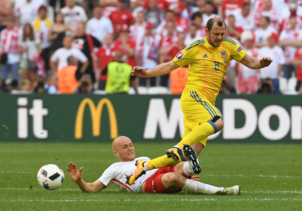 利记平台-黑山队携手晋级欧洲杯资格赛