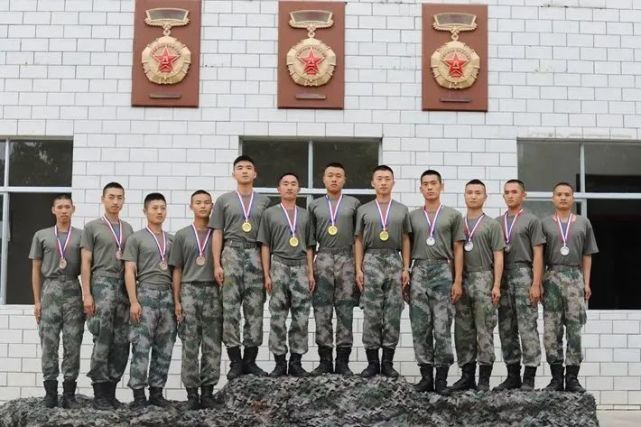 澳洲代表团士气高昂,斩获多面奖牌 澳洲代表团士气高昂,斩获多面奖牌