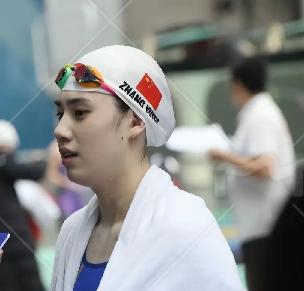 利记-日本游泳选手打破自身纪录，夺得金牌