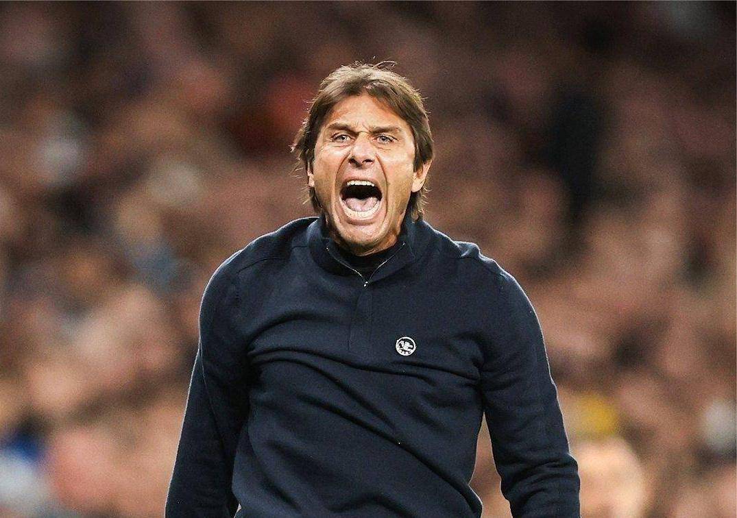 尤文图斯排除万难,成功追平反超 尤文图斯排除万难,成功追平反超