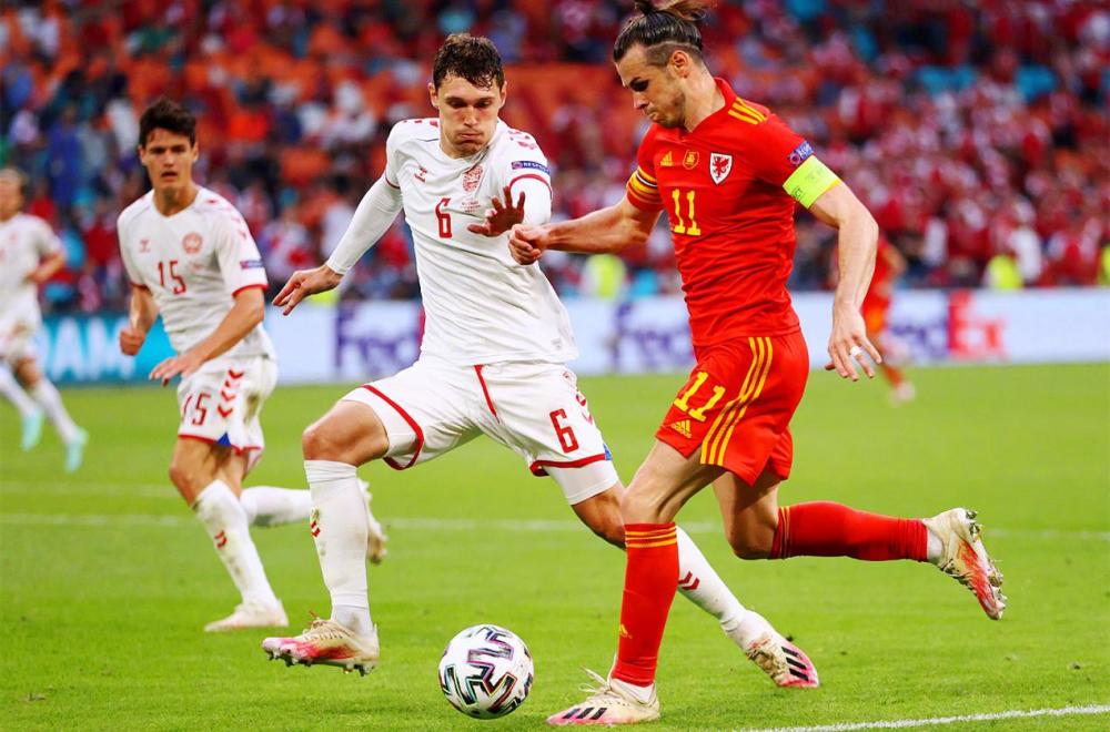 丹麦惊险晋级，奥地利无缘强