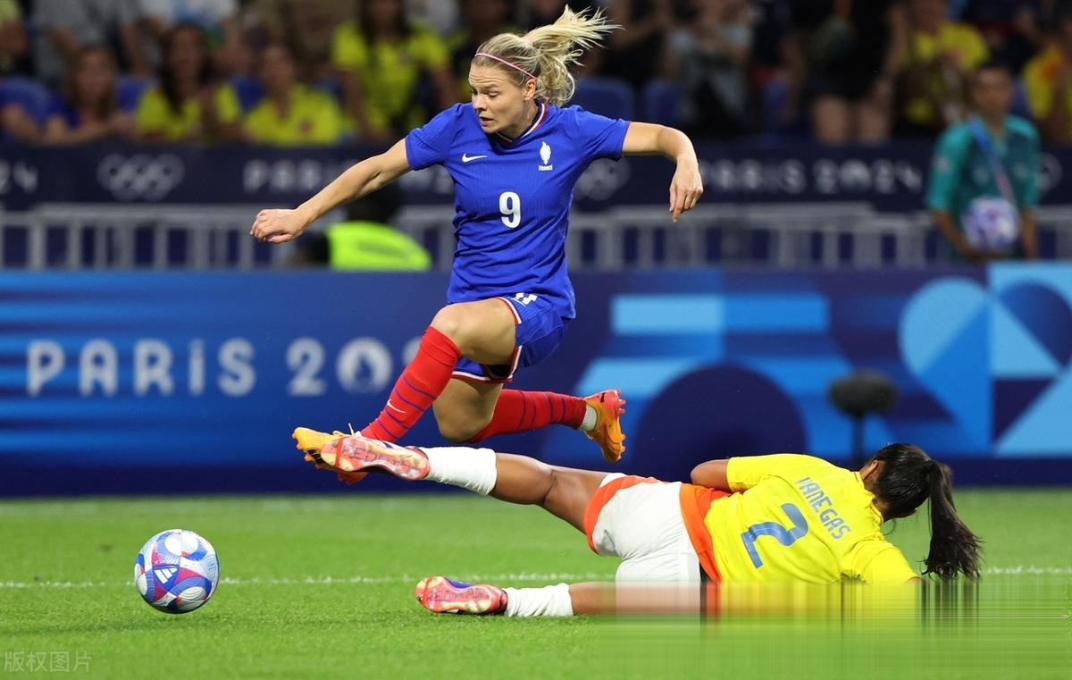 利记官方网站-加拿大队大胜哥伦比亚，北美杯晋级