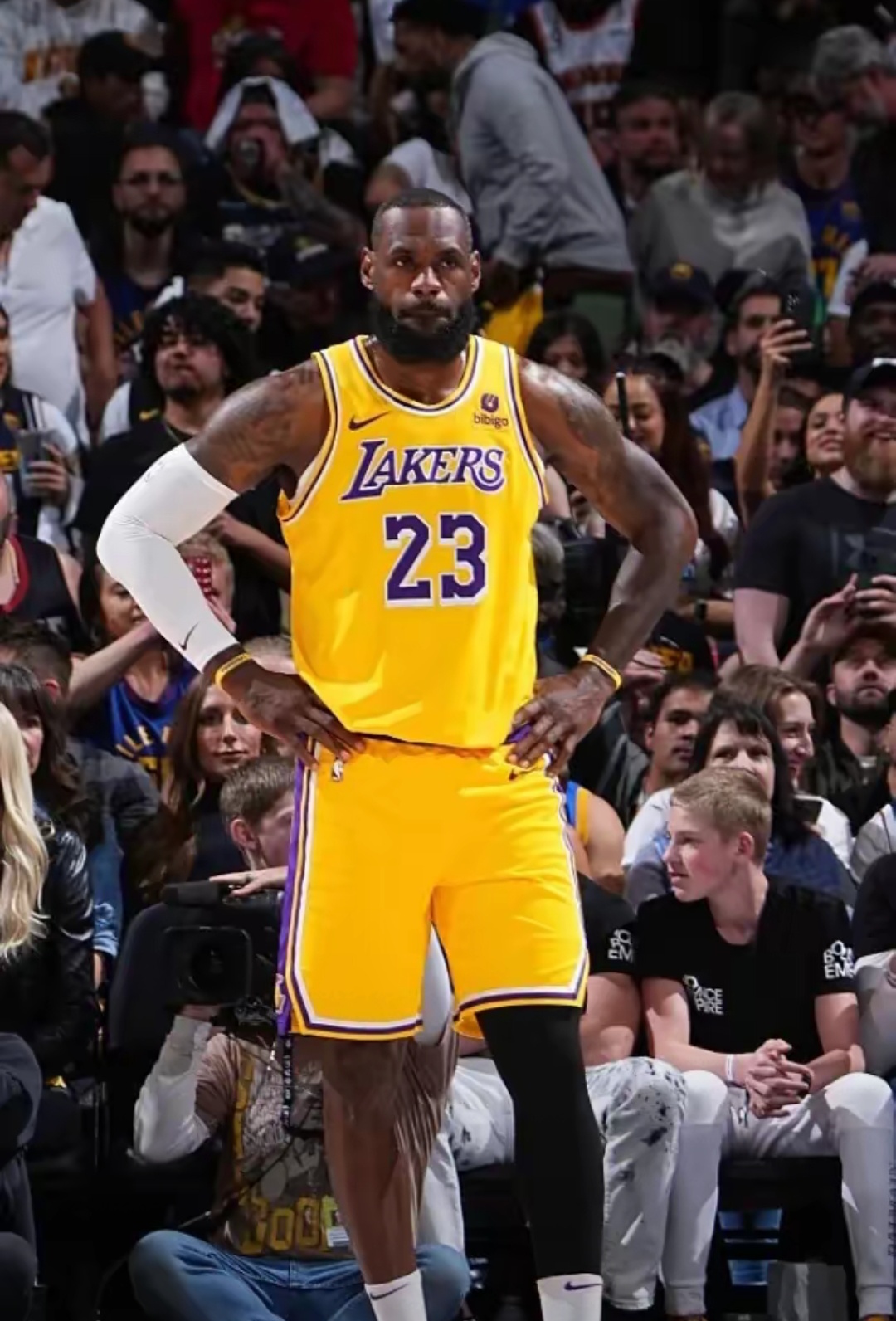 利记官网-熱火球员破门得分，稳住比赛形势