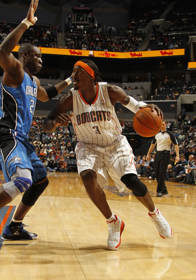 利记官网-控卫砍下高分，魔术惜败山猫