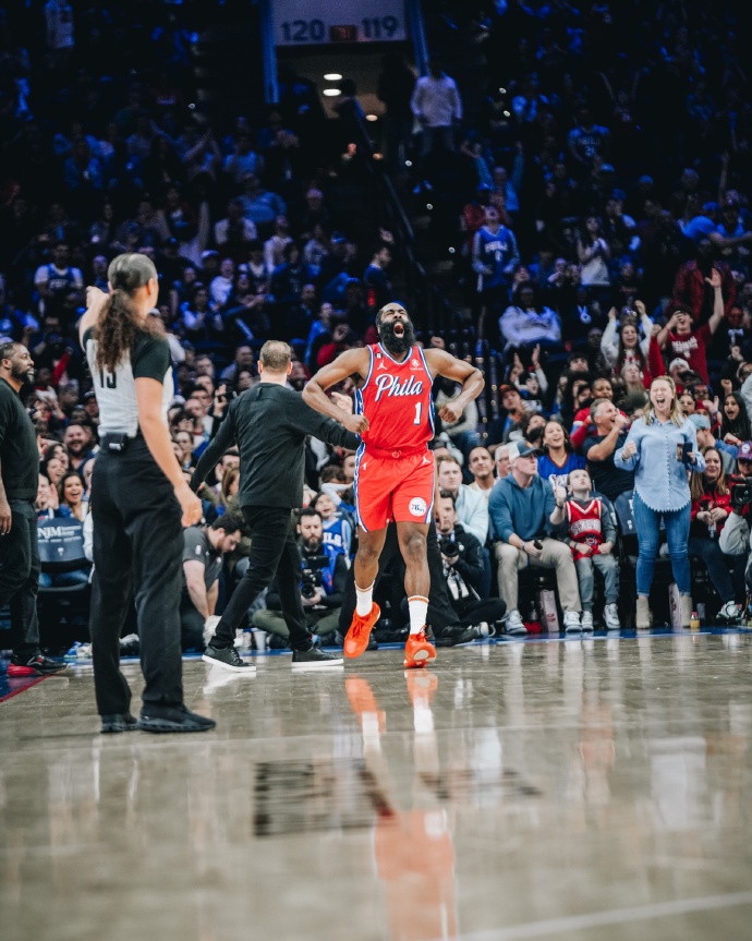 利记-猛龙vs76人：西亚卡姆爆砍39分，猛龙击溃76人