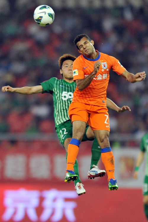 利记平台-克莱蒙主场平塞纳，难分胜负