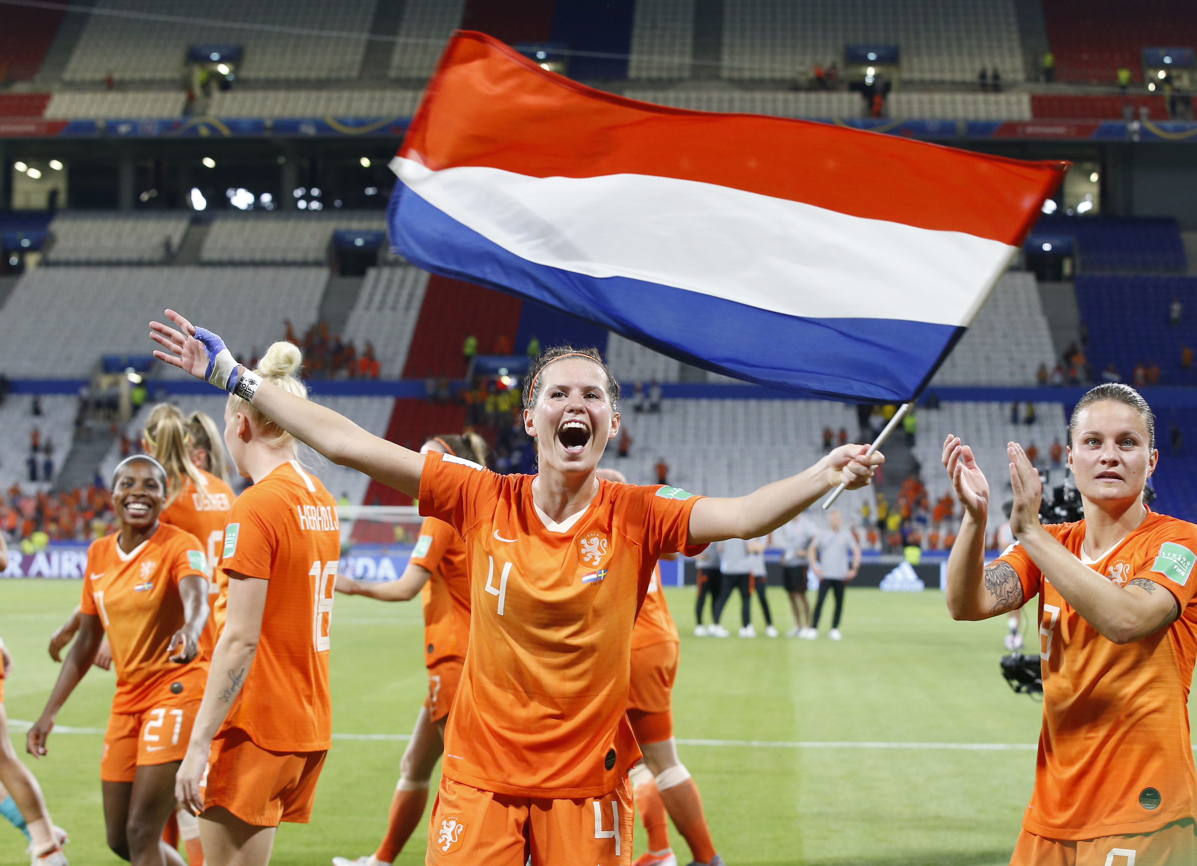 利记-阿富汗足球队豪取胜利，成功晋级