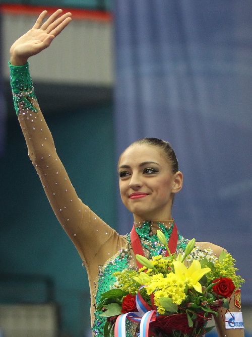 利记官网-俄罗斯选手赢得金牌,圆梦成功